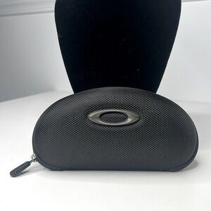 Oakley black zipper Sunglasses Case